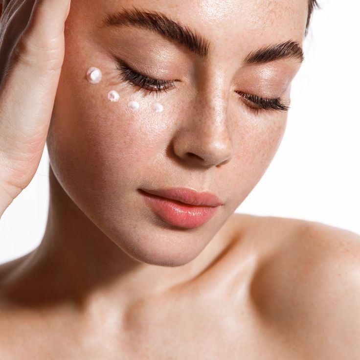 Woman Luminous Lift Eye Cream